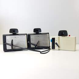 Lot of 3 Assorted Vintage Polaroid Cameras alternative image