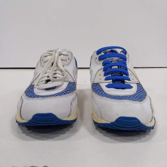 Nike Air Max Sneakers Women's Size 7 image number 3