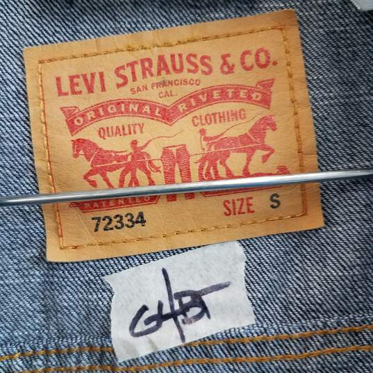 Levi's dark wash denim jean jacket S image number 2
