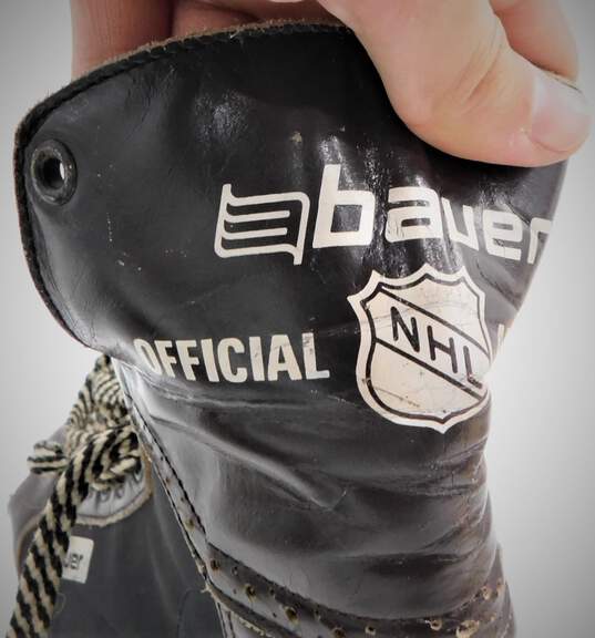 Vintage Bauer NHL Approved Leather Ice Hockey Skates Men's Size 11 image number 3