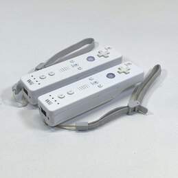 Set Of 2 Nintendo Wii Remotes- White