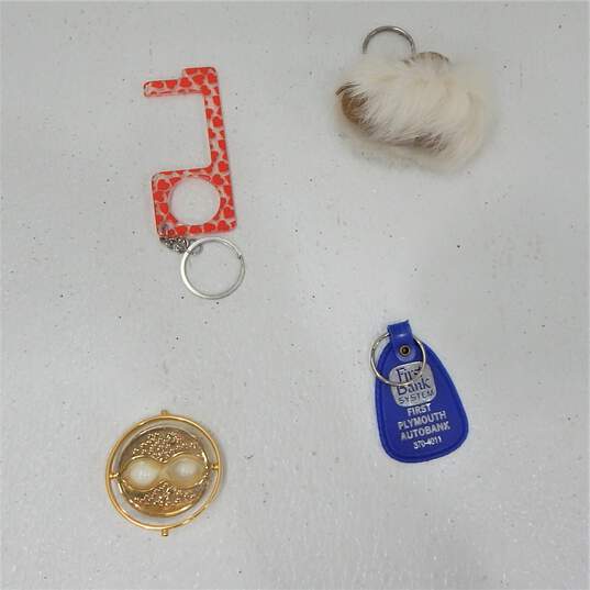 Miscellaneous Keychains Assorted Lot image number 9