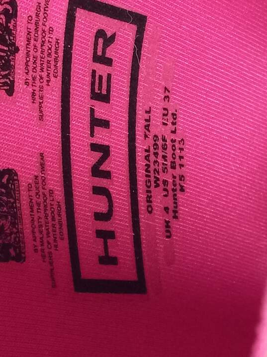 Hunter Women's Pink Tall RainBoots Size 5M image number 7