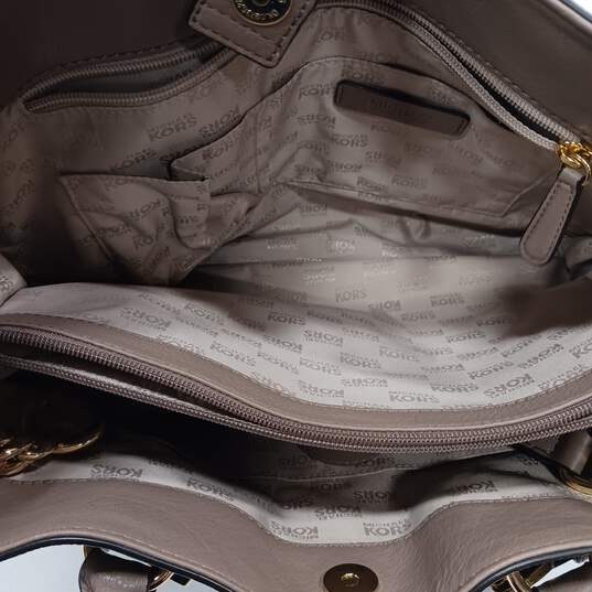 Michael Kors Top Hand & Shoulder Tote Style Handbag image number 4
