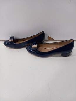 Salvatore Ferragamo Women's Dark Blue Bow Heels alternative image
