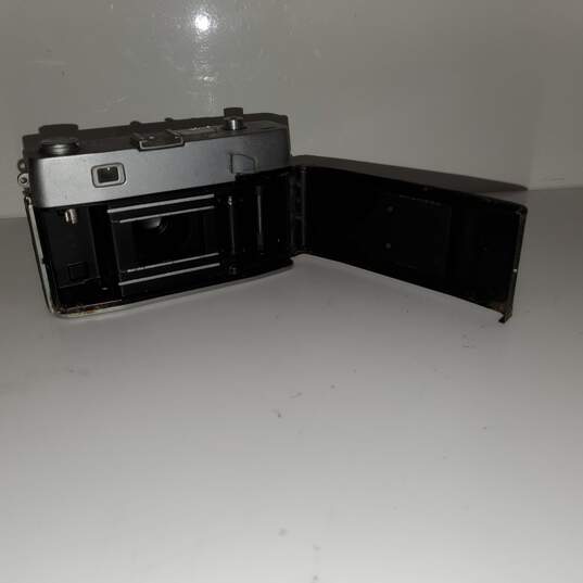 Untested Petri 7s Rangefinder Film Camera for Parts/Repair image number 4