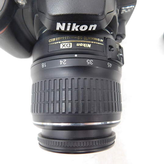 Nikon D40X Digital SLR Camera w/ Case image number 8