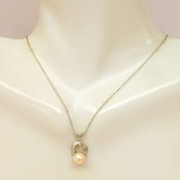 14K White Gold Pearl Diamond Accent Necklace 1.5g alternative image