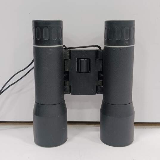 Bushnell 16x32 Binoculars w/ Case image number 2