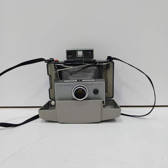 Vintage Polaroid 230 Land Camera image number 1