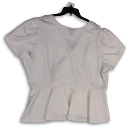Womens White Short Sleeve Surplice Neck Ruffle Hem Cropped Blouse Sz 30/32 alternative image