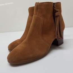 Tahari  Josie Solid Brown Suede Tassel Ankle Boots Size 8.5