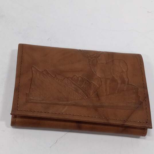 New Rico Deer Scene Brown Trifold Leather Wallet image number 3
