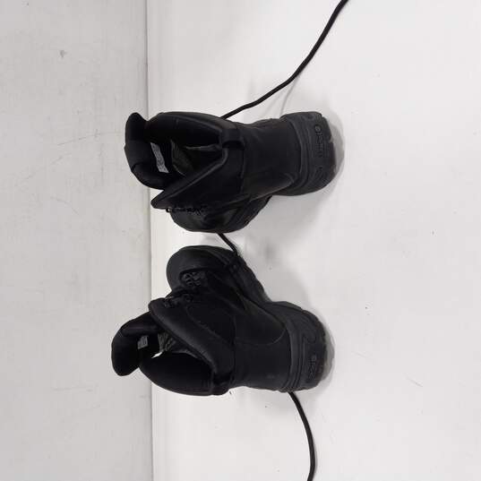 Men's Black Hiking Boots Size 9W image number 2