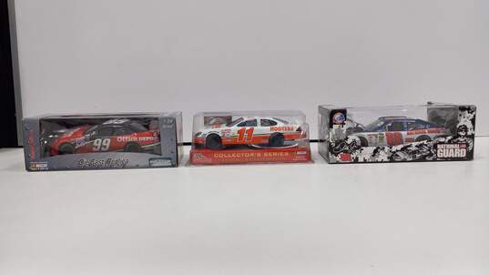 3PC Nascar Assorted Die-Cast Replica Scaled Car Bundle image number 2