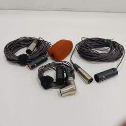 Bundle of 3 Assorted Shure Dynamic Cardioid Microphones w/Cases and Accessories alternative image