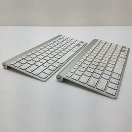Apple Wireless Keyboards Model A1314 alternative image