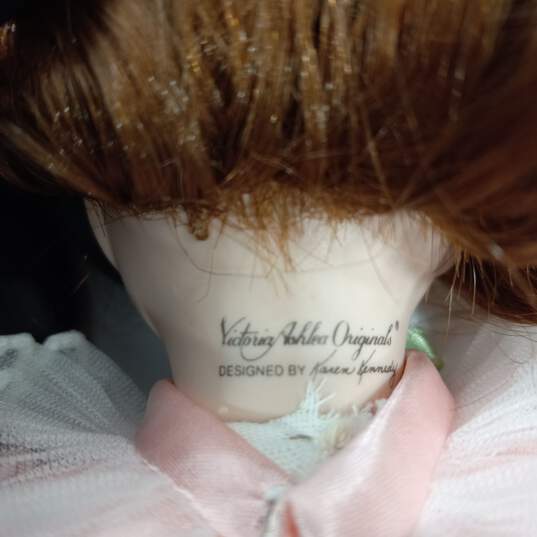 Vintage Victoria Ashlea Originals Goebel Limited Edition Porcelain Doll IOB image number 5