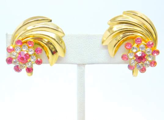 VNTG Gold Tone Pink & White Mid Century Beaded Jewelry image number 3