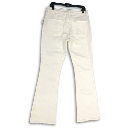 NWT Free People Womens White Denim 5-Pocket Design Flared Jeans Size 31 image number 2