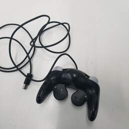 Black Nintendo GameCube Controller Untested alternative image