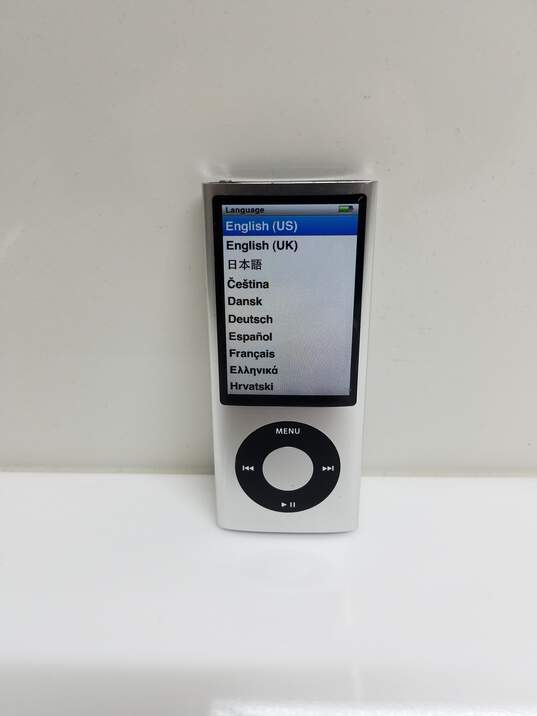 Apple iPod Nano 4th Generation 8GB Silver MP3 Player image number 1