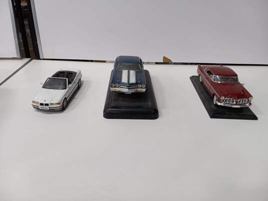 Bundle of 3 Die Cast Model Cars image number 2