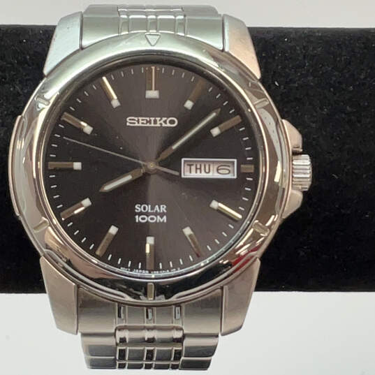 Designer Seiko V158-0AD0 Silver-Tone Stainless Steel Analog Wristwatch image number 1