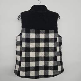 Black White Plaid Flannel Zip Up Vest alternative image