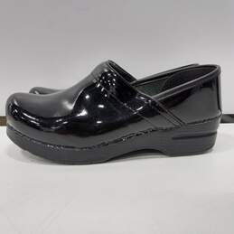 Dansko Women's Black Clogs Size 39/8.5 US alternative image