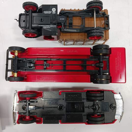 3pc. Assorted Ertl Texaco Die Cast Metal Vehicle Toy Banks image number 5
