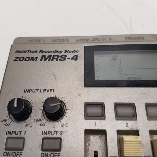 MultiTrack Recording Studio Zoom MRS-4-SOLD AS IS, FOR PARTS OR REPAIR image number 2