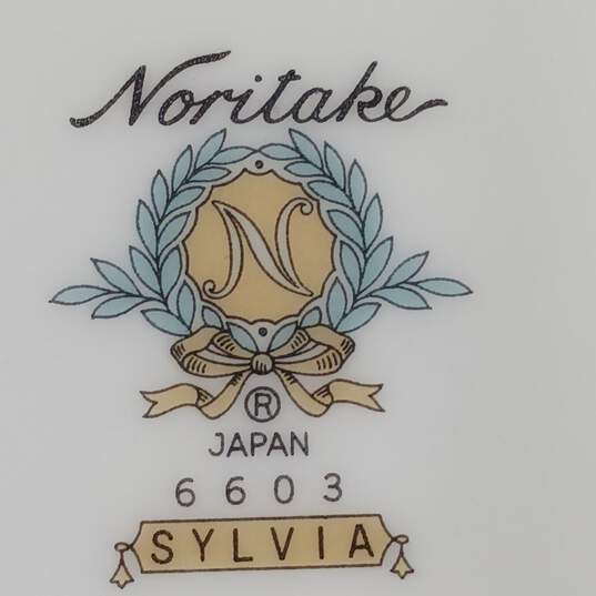 Set of 6 Noritake Sylvia 6603 Floral Salad Plates image number 5