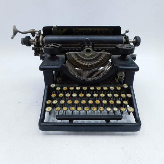 Antique Underwood Woodstock Standard Typewriter Model No. 5 image number 2