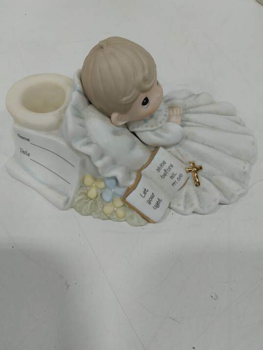 Bundle of Four Precious Moments Figurines image number 2