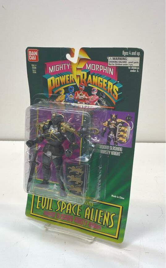 Mighty Morphin Power Rangers Evil Space Aliens Sword Slashing Knasty Knight image number 6