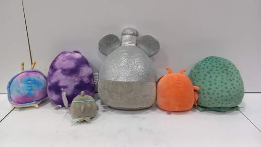 Bundle Of 6 Assorted Squishmallows image number 5