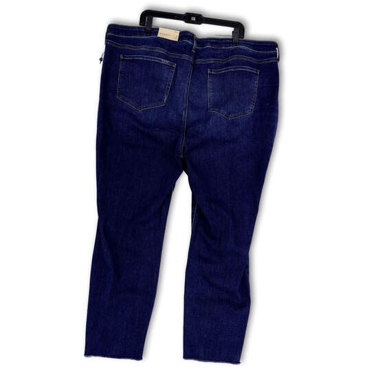 NWT Womens Blue Denim Medium Wash Distressed Skinny Leg Jeans Size 26W image number 2