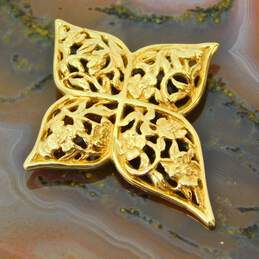 14k Yellow Gold Textured Floral Abstract Pendant 3.5g