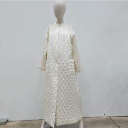 Vintage Oscar de la Renta White Quilted Satin Lace Trim Women's Robe House Coat alternative image