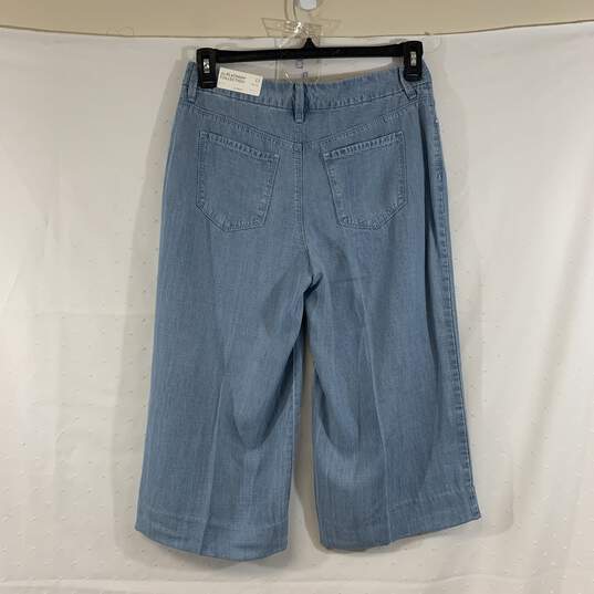 Women's Light Wash Chico's Wide Leg Cropped Jeans, Sz. 0P image number 2