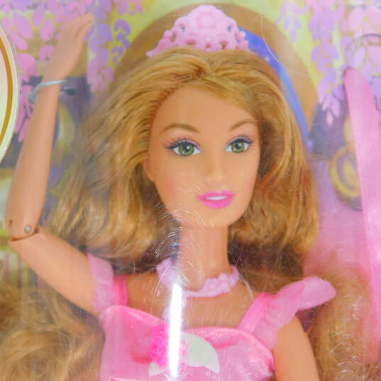 New In Box 2006 Mattel Barbie In The 12 Dancing Princesses Princess Fallon Doll image number 2