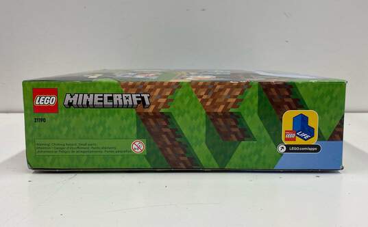LEGO Minecraft: The Abandoned Village (21190) image number 3
