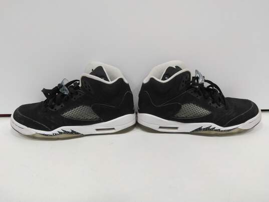 Nike Air Jordan 5 Retro Oreo Kids' Sneakers Size 6Y image number 3