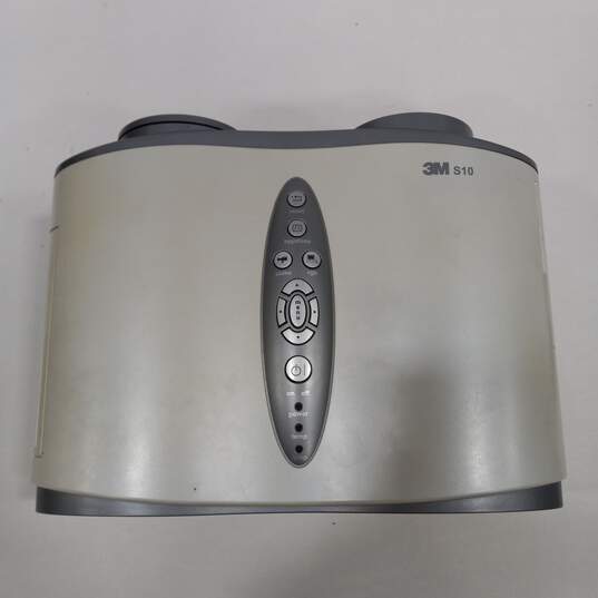 3M S10 Projector W/ Case image number 5