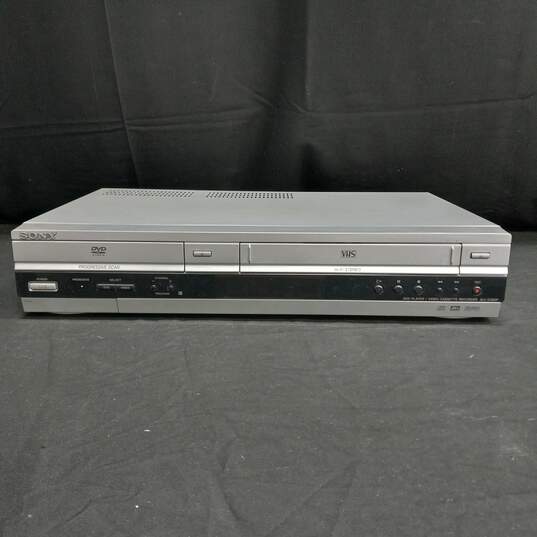 Sony Model No. SLV-D360P VHS/DVD Player image number 1