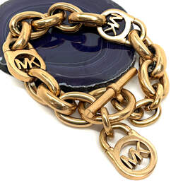 Michael Kors Bracelet 76.7gDesigner Michael Kors Gold-Tone Logo Toggle Fashion Link Chain Bracelet