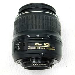 Nikon AF-S DX Nikkor ED 18-55mm f/3.5-5.6 G II Lens alternative image