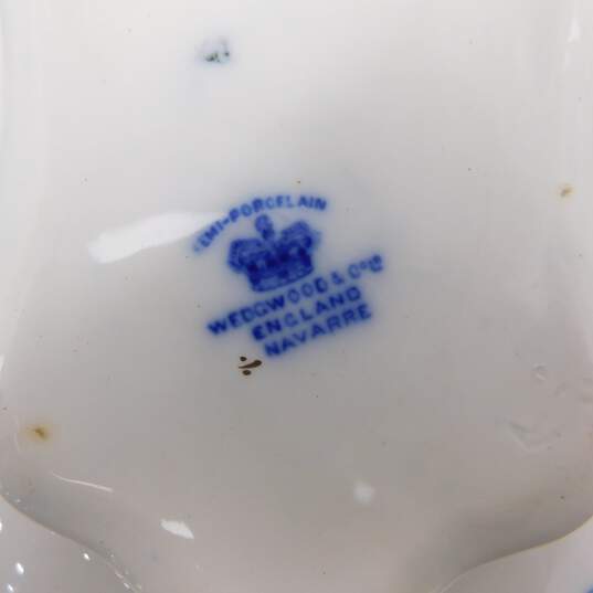 Antique Wedgwood Semi-Porcelain Covered Serving Dish image number 5