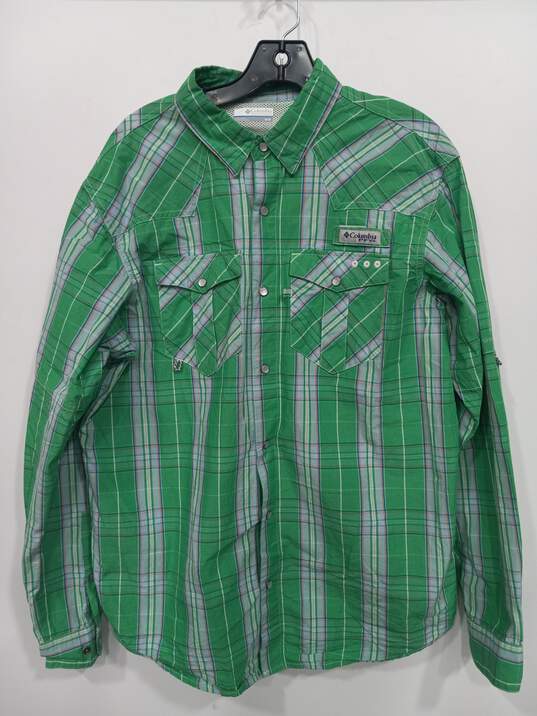 Columbia PFG Men's Green Button Shirts Size Medium image number 1